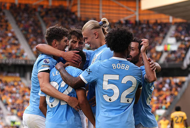 Wolves vs Manchester City Review: Manchester City players celebrate during the Premier League match between Wolves and Manchester City at the Molineux Stadium on August 16, 2025.