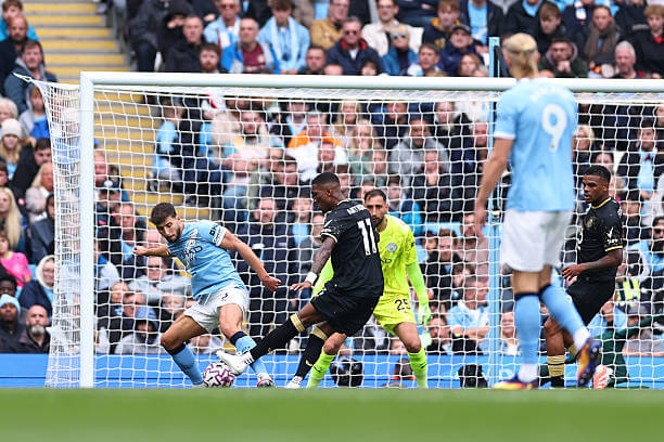 Manchester City vs Burnley Review: Jaidon Anthony scores during the Premier League match between Manchester City and Burnley at the Etihad Stadium on September 27, 2025.