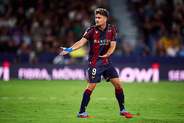 Levante vs Real Madrid Review: Ivan Romero reacts after a missed chance during the La Liga match between Levante and Real Madrid at the Estadi Ciutat de València on September 23, 2025.