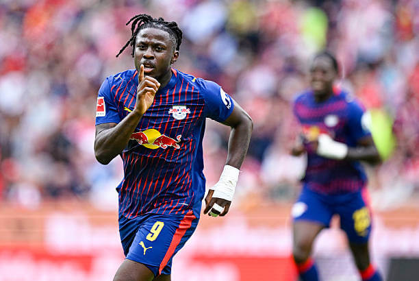 Bundesliga Roundup, Matchday 3: Johan Bakayoko celebrates his goal during the Bundesliga match between Mainz and RB Leipzig at the Mewa Arena on September 13, 2025.