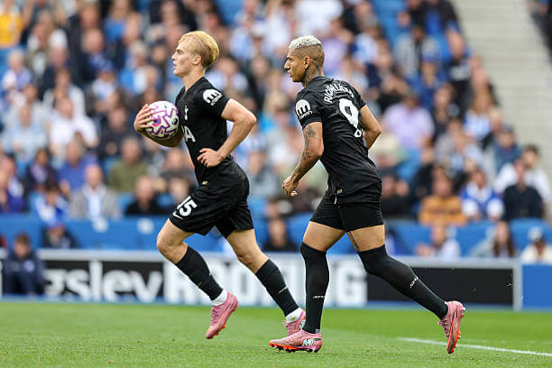 Premier League Roundup, Matchday 5: Richarlison celebrates his goal during the Premier League match between Brighton and Tottenham at the Amex Stadium on September 20, 2025.