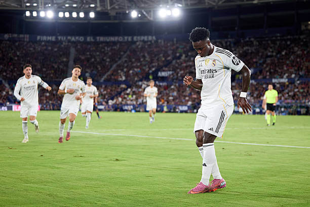 Levante vs Real Madrid Review: Vinicius Junior celebrates his goal during the La Liga match between Levante and Real Madrid at the Estadi Ciutat de València on September 23, 2025.