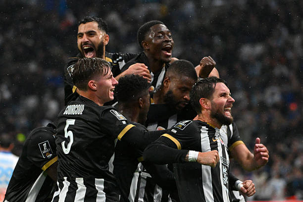 Ligue 1 Roundup, Matchday 10: Angers players celebrate during the Ligue 1 match between Marseille and Angers at the Velodrome Stadium on October 29, 2025.