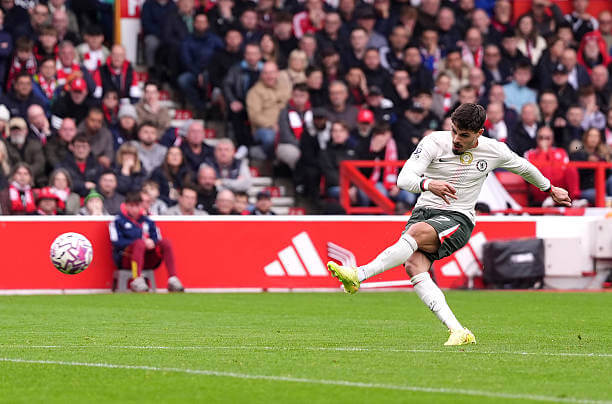 Nottingham Forest vs Chelsea Review: Pedro Neto scores during the Premier League match between Nottingham Forest and Chelsea at the City Ground on October 18, 2025.