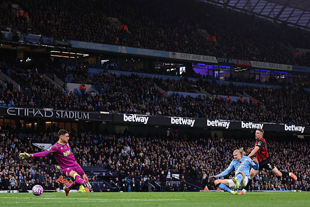 Manchester City vs Bournemouth Review: Erling Haaland scores his first goal of the game during the Premier League match between Manchester City and Bournemouth at the Etihad Stadium on November 2, 2025.