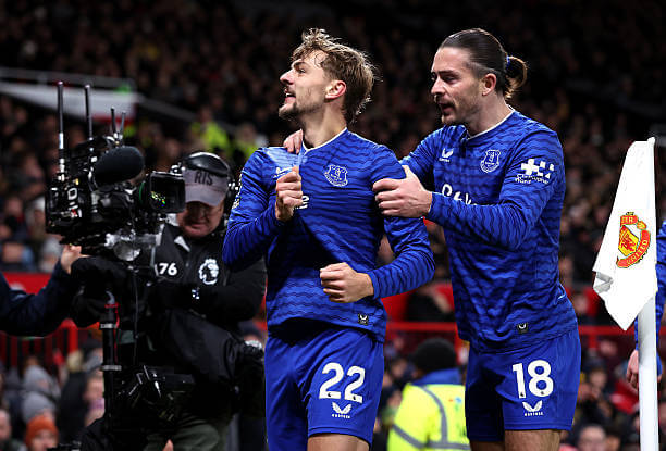 Premier League Roundup, Matchday 12: Kiernan Dewsbury-Hall celebrates his goal with Jack Grealish during the Premier League match between Manchester United and Everton at Old Trafford on November 24, 2025.