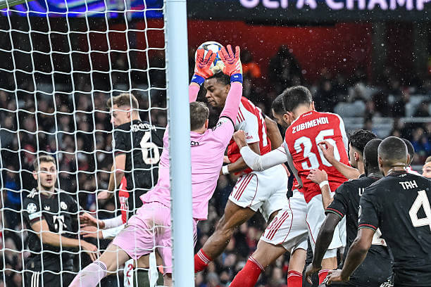 Arsenal vs Bayern Munich Review: Jurrien Timber scores during the UEFA Champions League 2025/26 League Phase MD5 match between Arsenal and Bayern Munich at the Emirates Stadium on November 26, 2025.