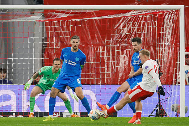 RB Leipzig vs Leverkusen Review: Xaver Schlager scores during the Bundesliga match between RB Leipzig and Bayer Leverkusen at the Red Bull Arena on December 20, 2025.