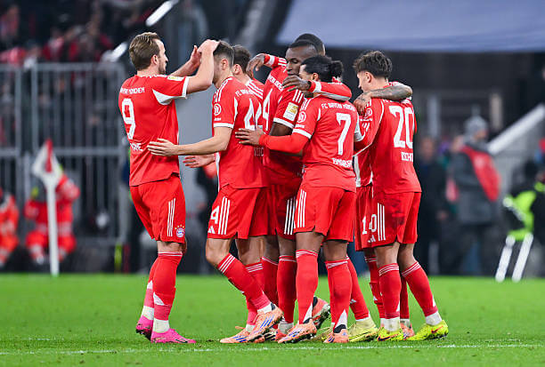 Bundesliga Roundup, Matchday 12: Bayern Munich players celebrate during the Bundesliga match between Bayern Munich and FC St. Pauli at Allianz Arena on November 29, 2025.