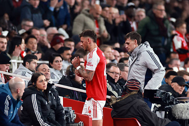 Arsenal vs Wolves Review: Ben White leaves the game with an injury during the Premier League match between Arsenal and Wolves at the Emirates Stadium on December 13, 2025.