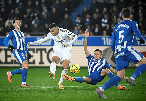 Alaves vs Real Madrid Review: Kylian Mbappe scores during the La Liga match between Alaves and Real Madrid at the Mendizorroza on December 14, 2025.