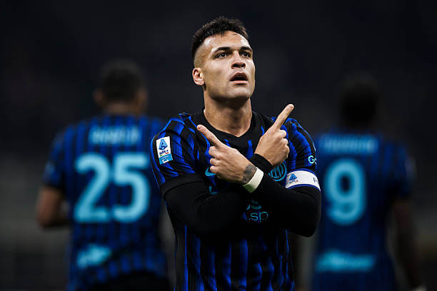 Serie A Roundup, Matchday 14: Lautaro Martinez celebrates his goal during the Serie A match between Inter and Como at the Giuseppe Meazza on December 06, 2025.