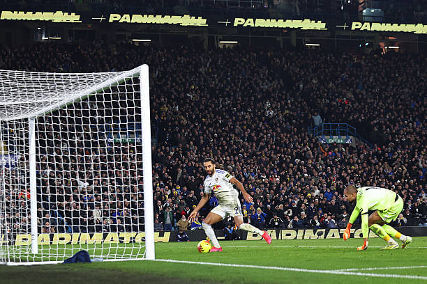 Leeds vs Chelsea Review: Dominic Calvert-Lewin scores during the Premier League match between Leeds and Chelsea at Elland Road on December 03, 2025.