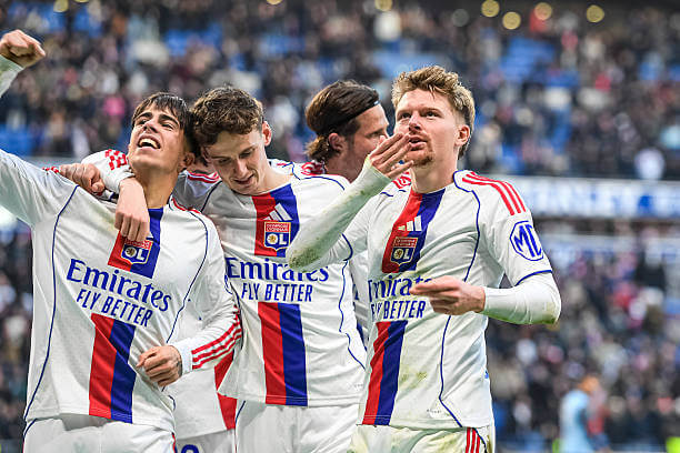 Ligue 1 Roundup, Matchday 16: Lyon players celebrate during the Ligue 1 match between Lyon and Le Havre at Groupama Stadium on December 14, 2025.
