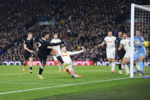 Leeds vs Chelsea Review: Pedro Neto scores during the Premier League match between Leeds and Chelsea at Elland Road on December 03, 2025.