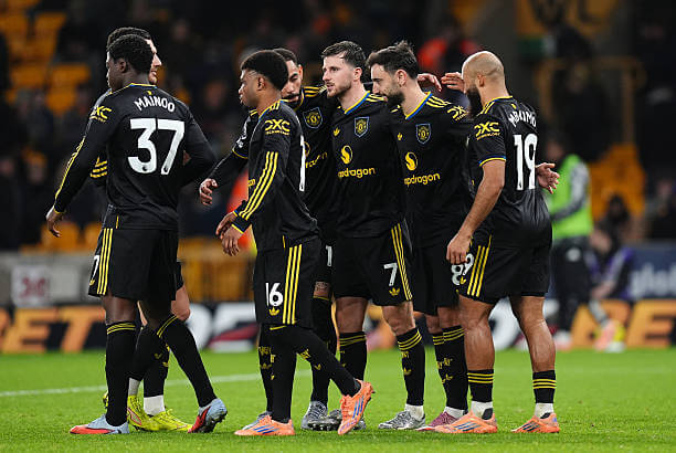 Premier League Roundup, Matchday 15: Manchester United players celebrate during the Premier League match between Wolves and Manchester United at the Molineux Stadium on Monday December 8, 2025.