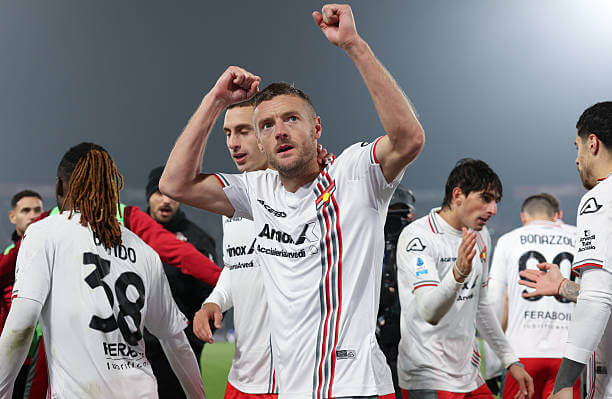 Serie A Roundup, Matchday 13: Jamie Vardy celebrates his second goal of the game during the Serie A match between Bologna and Cremonese at the Renato Dall'Ara on December 01, 2025.
