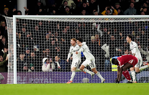 Premier League Roundup, Matchday 20: Harrison Reed celebrates his goal during the Premier League match between Fulham and Liverpool at Craven Cottage on January 4, 2026.